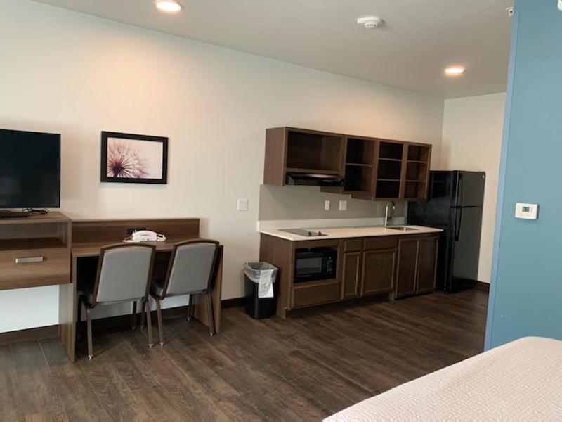 Candlewood Suites Pecos By Ihg ภายนอก รูปภาพ