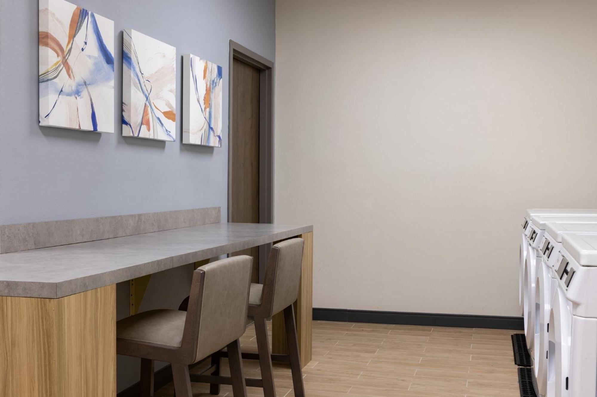 Candlewood Suites Pecos By Ihg ภายนอก รูปภาพ