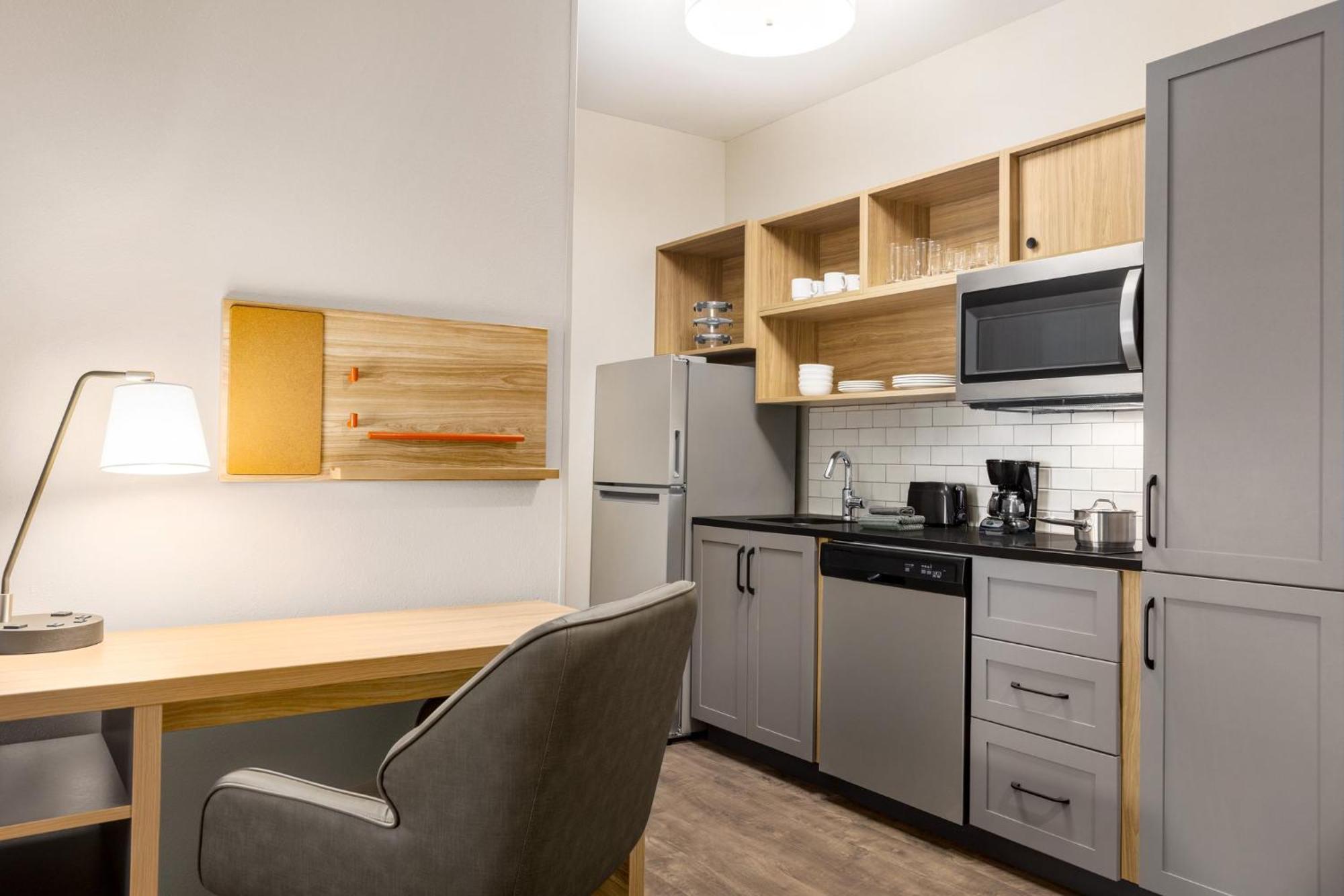 Candlewood Suites Pecos By Ihg ภายนอก รูปภาพ